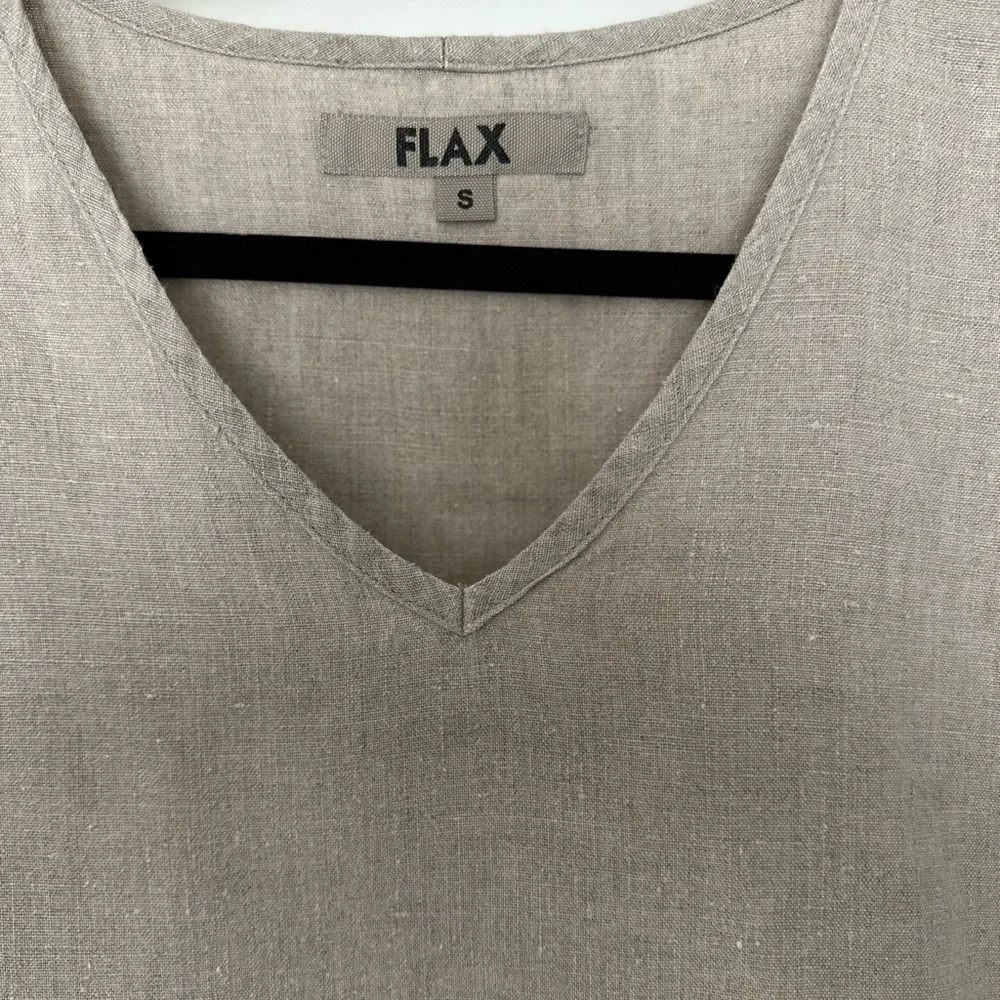 Flax V Pullover- Natural-Medium Weight - Picture 5 of 6